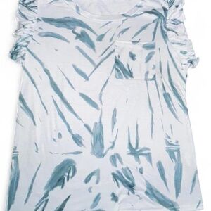 SHEIN Abstract Green and White Short Sleeve Tee​